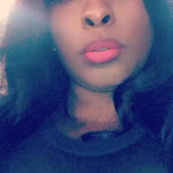 Meet your Posher, Kymberly - Picture 1 of 1